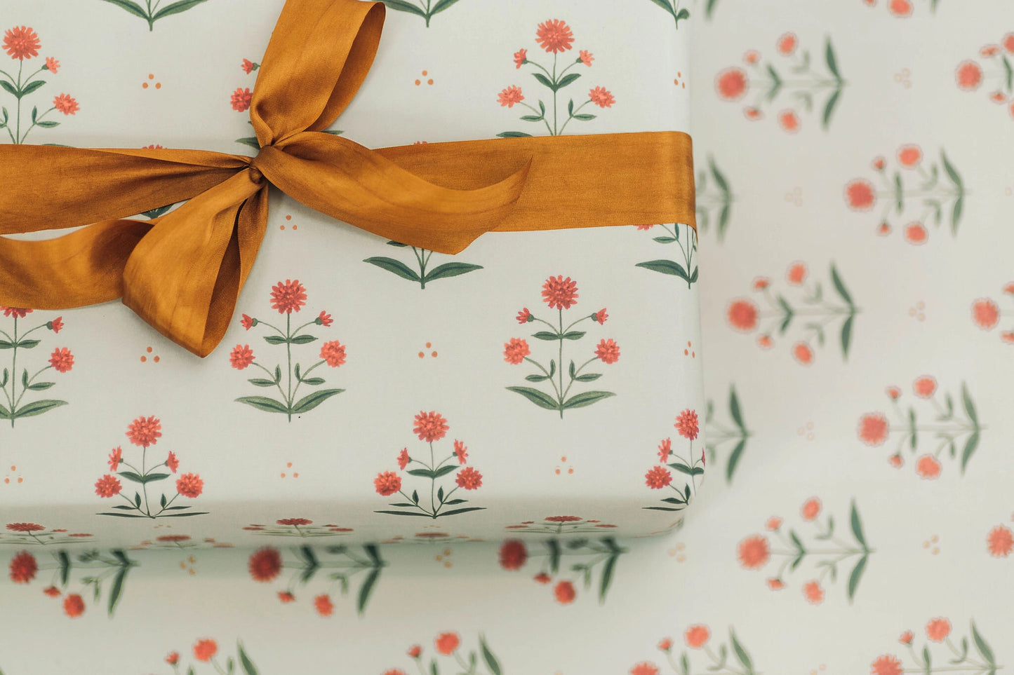 "Vintage Floral" / Wrapping Paper X Kristin Mackenzie