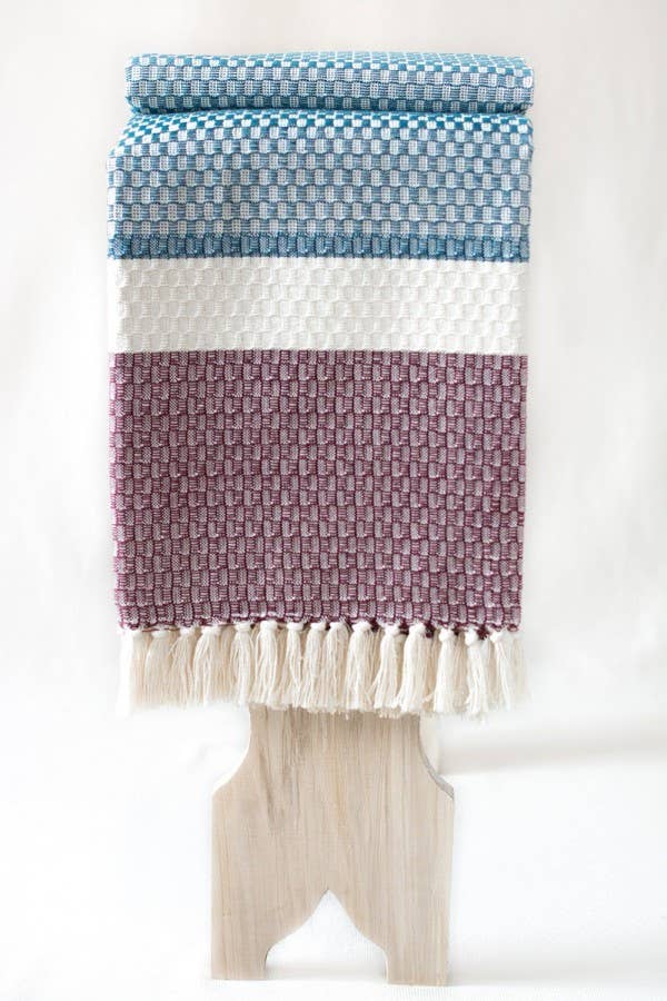 CHICoração Mira Cotton Blanket | Oil Blue/Bordeaux