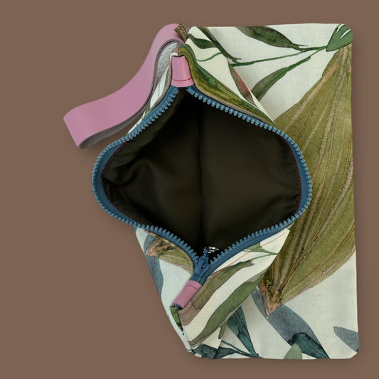 Carolina Bernardo Clutch No.9