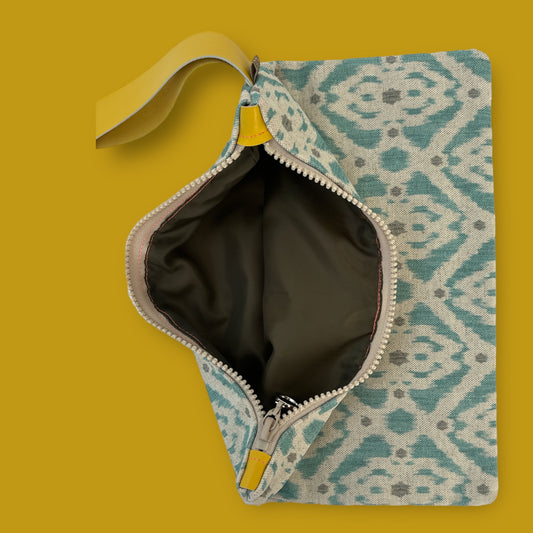 Carolina Bernardo Clutch No.7