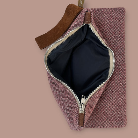 Carolina Bernardo Clutch No.5