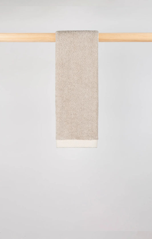 Torres Novas Hand Towel "X from Scratch" (Gray)