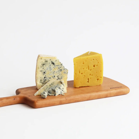 Artifaqt // Blue Cheese Beeswax Candle