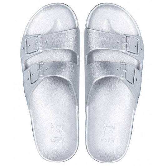 Cacatoès // Baleia Metallic Silver Sandals