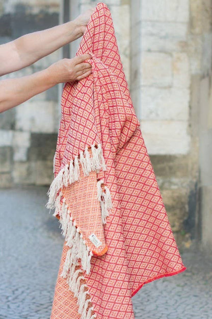 CHICoração Flower Bicolor Cotton Blanket | Red/Orange