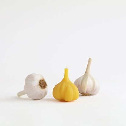 Artifaqt // Garlic Beeswax Candle
