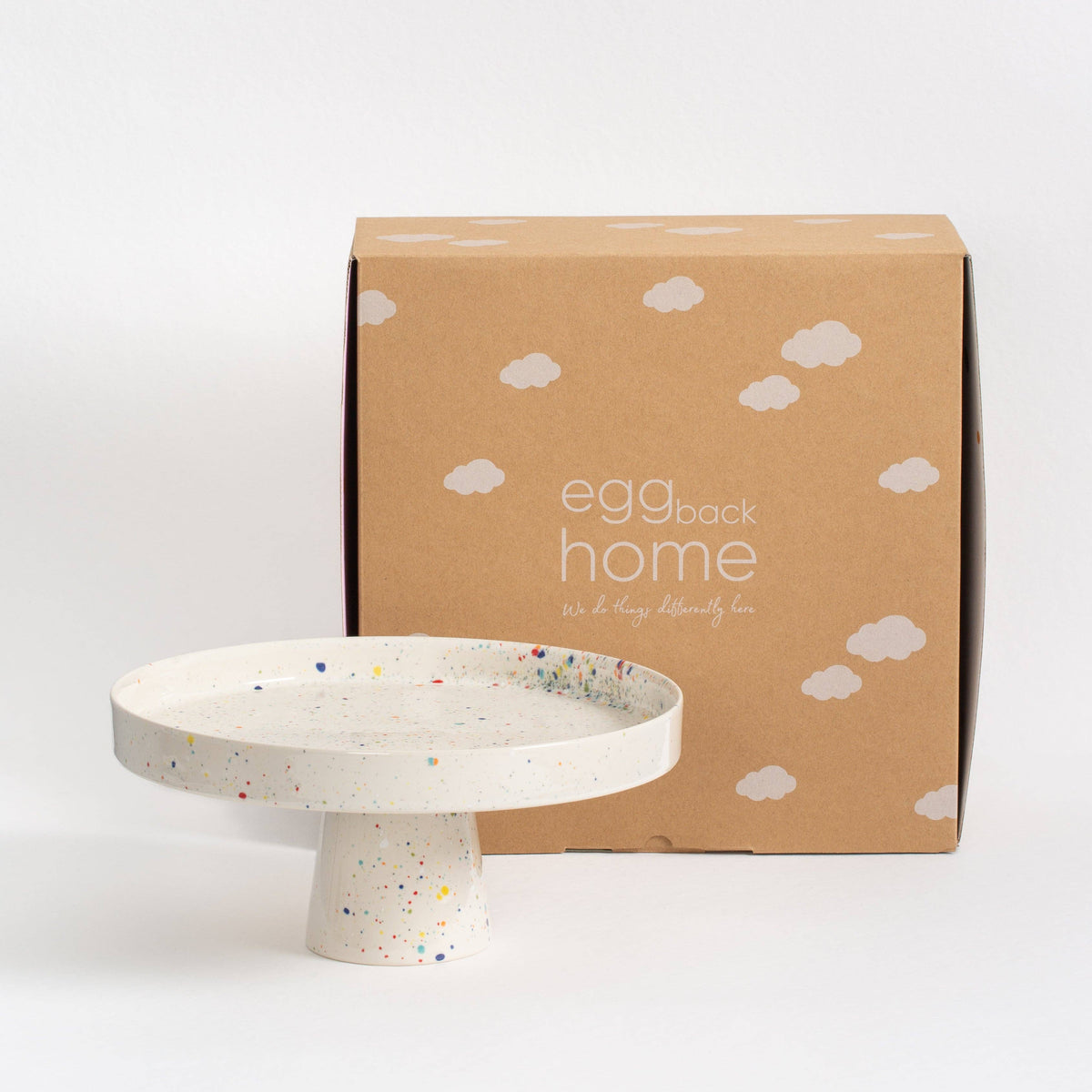 Egg Back Home / Party Collection White Cake Stand